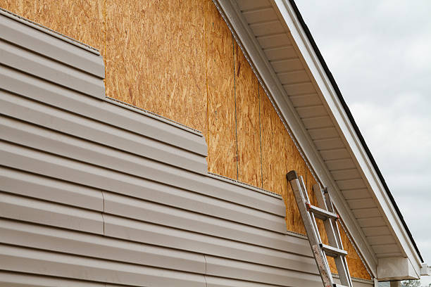 24/7 Emergency Vinyl Siding experts in Aberdeen, IN